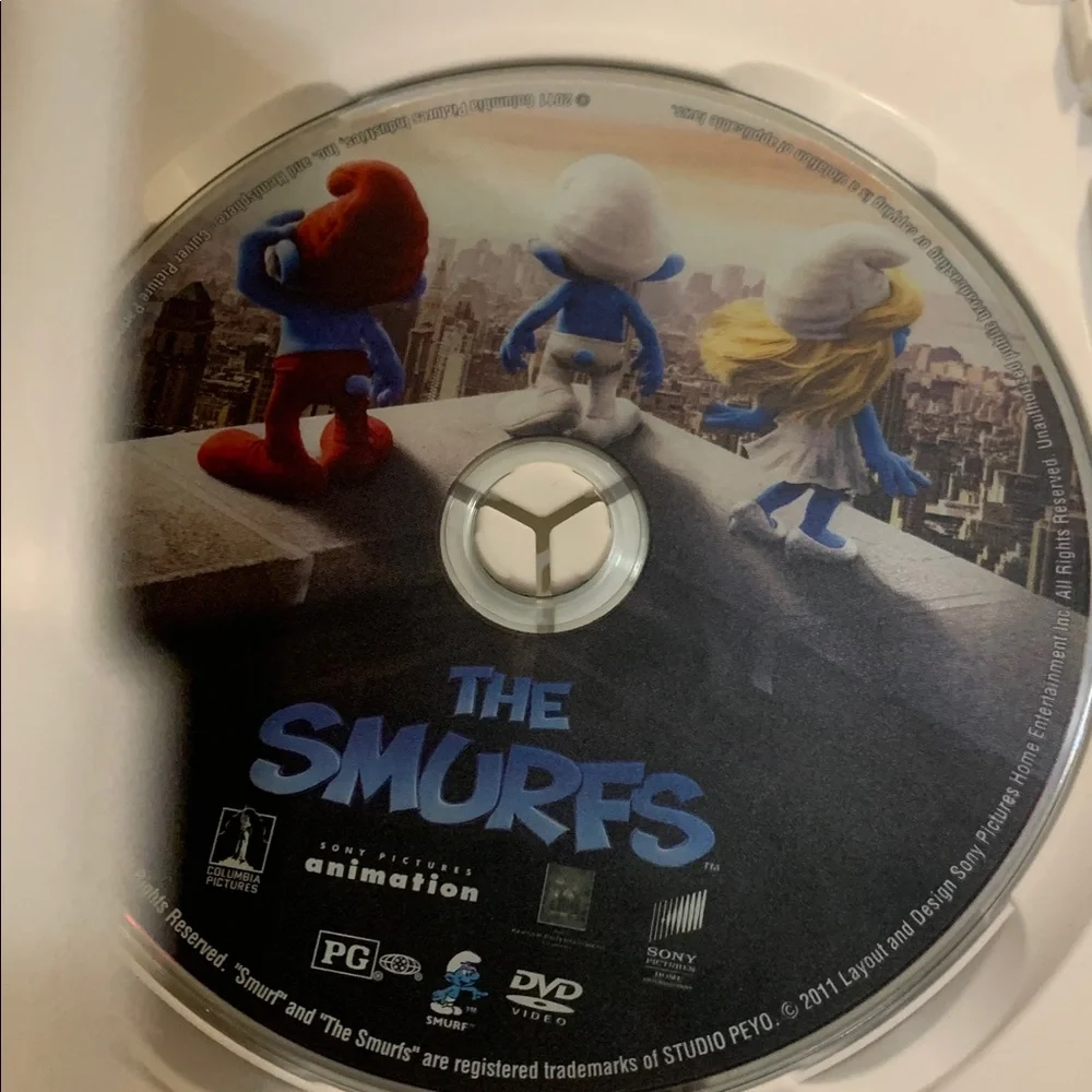 The Smurfs The Movie DVD fantastic family Fun PreOwned